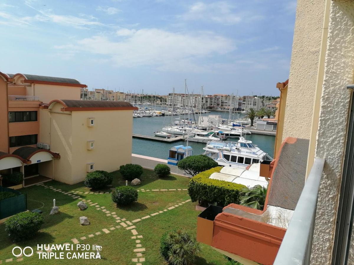 Апартаменты Sur Le Port, Studio Avec Vue Sur La Marina Груиссан Экстерьер фото